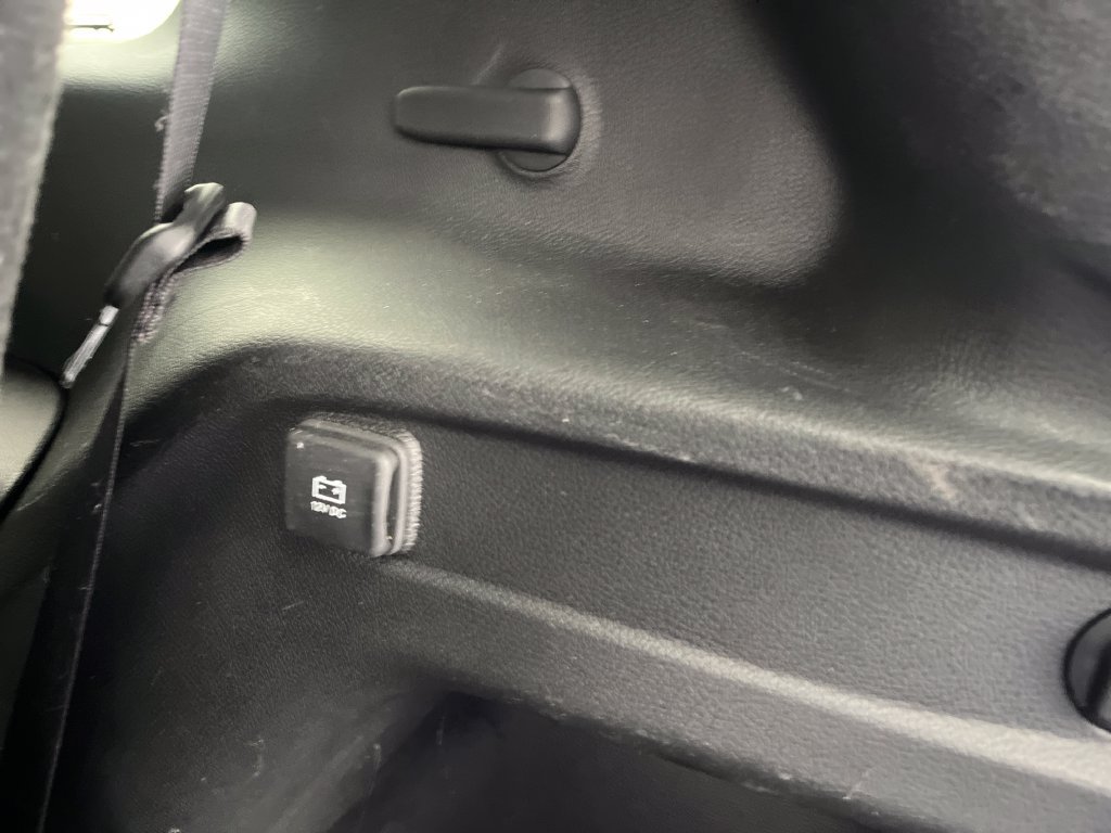 Used 2023 Jeep Grand Cherokee L Laredo AWD/4WD image 43