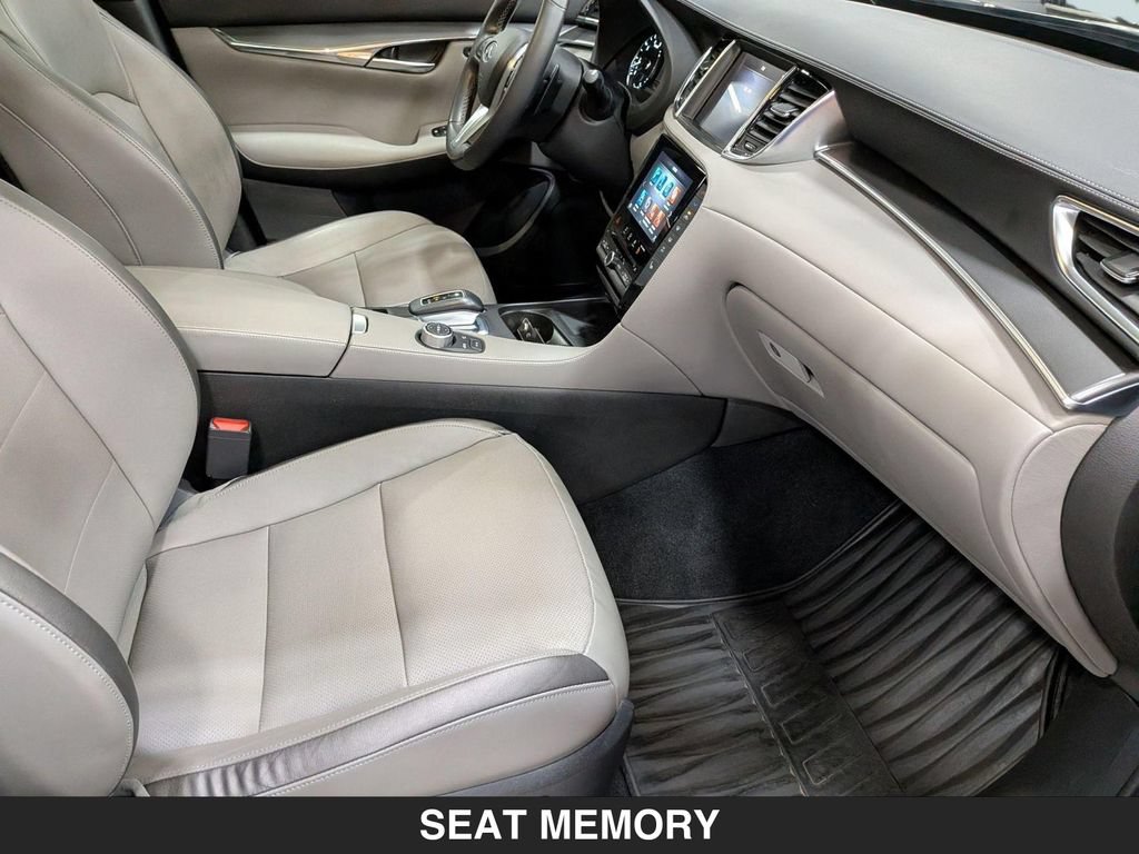 Used 2023 INFINITI QX50 Luxe AWD/4WD image 33