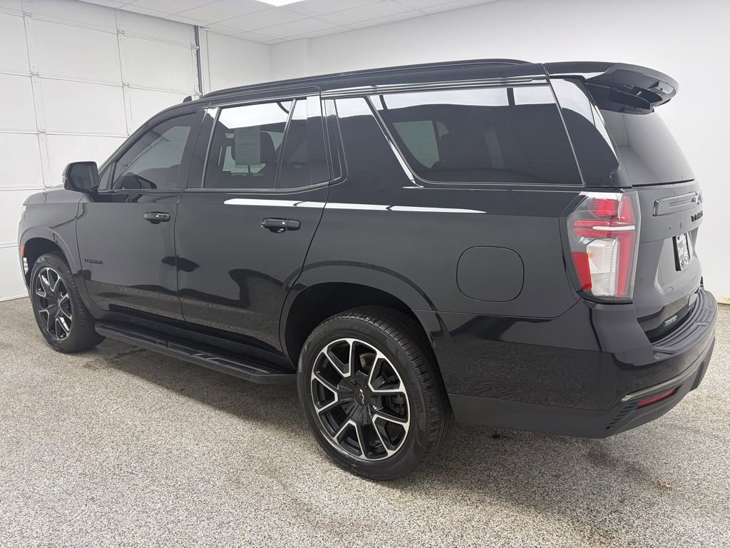 Used 2021 Chevrolet Tahoe RST w/ Luxury Package AWD/4WD image 5