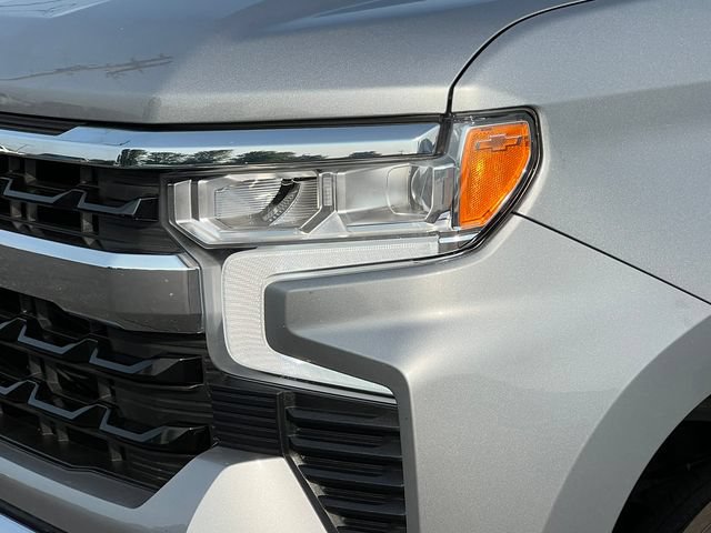 Used 2024 Chevrolet Silverado 1500 LT AWD/4WD image 39