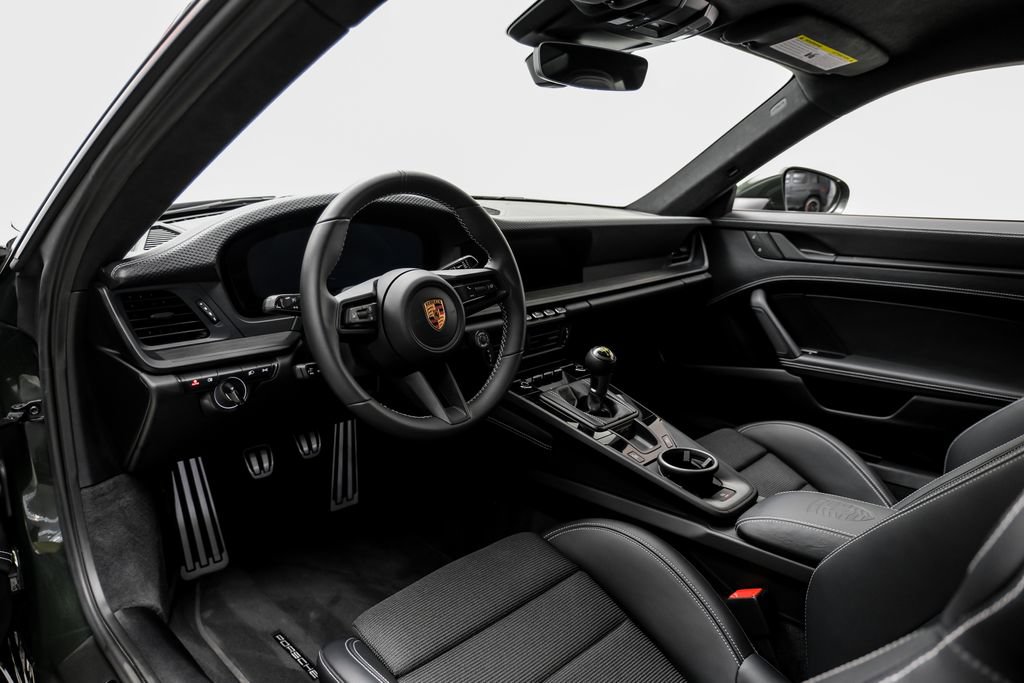 Used 2026 Porsche 911 GT3 RWD image 7