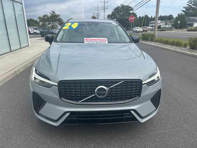 Used 2024 Volvo XC60 B5 Ultimate w/ Protection Package Premier AWD/4WD image 7