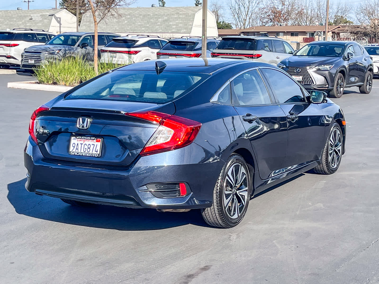 Used 2018 Honda Civic EX-T image 4