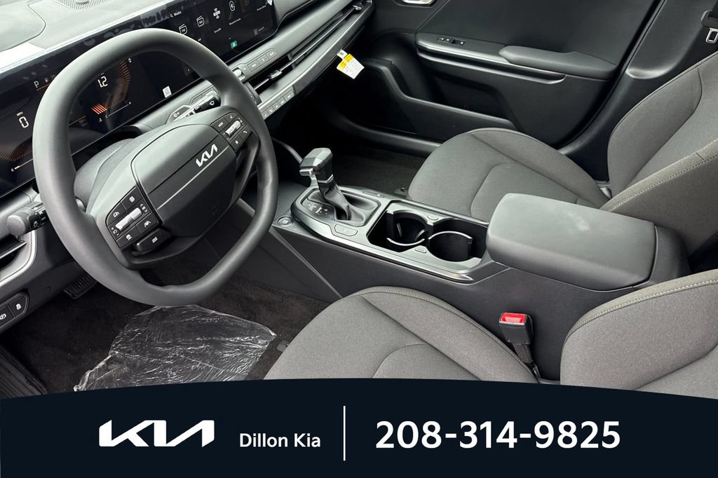 New 2026 Kia K4 FWD image 4