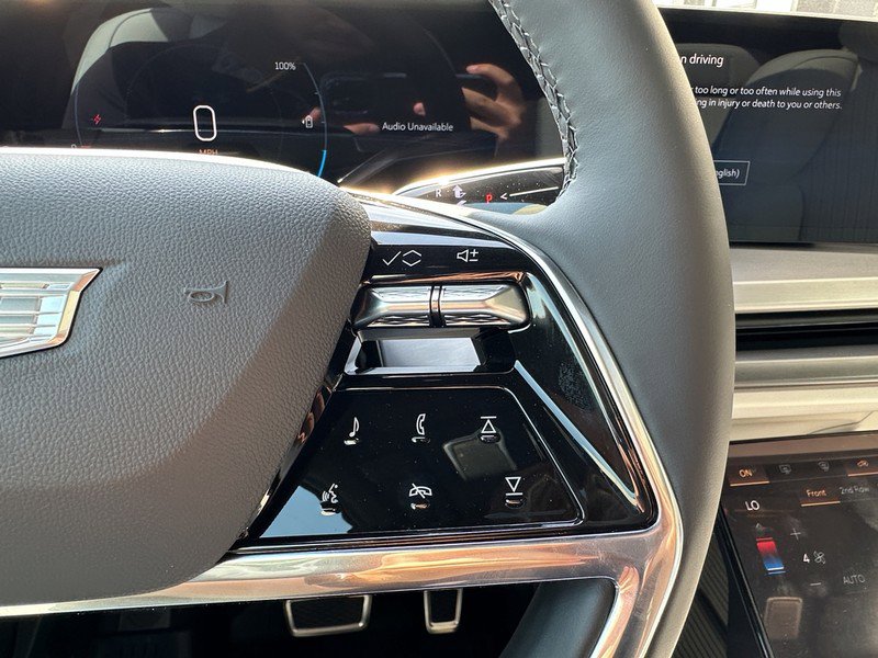 New 2026 Cadillac Vistiq Sport image 23