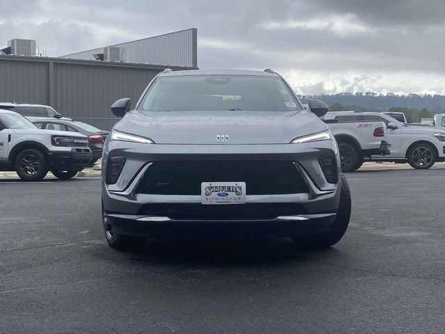 Used 2025 Buick Envision Sport Touring image 9