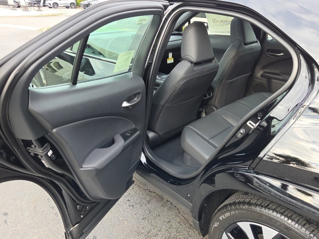 New 2025 Lexus UX 300h AWD image 15