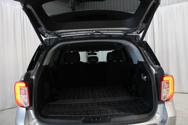 Used 2022 Ford Explorer Limited RWD image 31