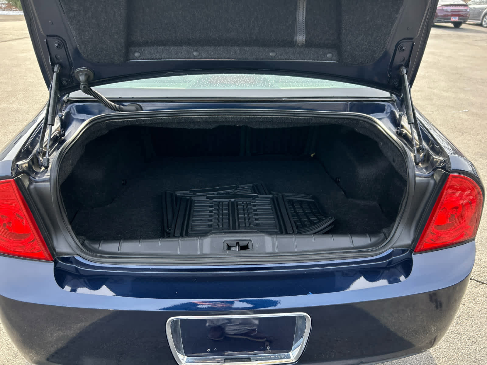 Used 2010 Chevrolet Malibu LS image 16