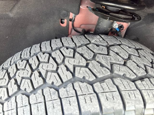 Used 2023 Ford Maverick Tremor w/ Tremor Off-Road Package AWD/4WD image 26