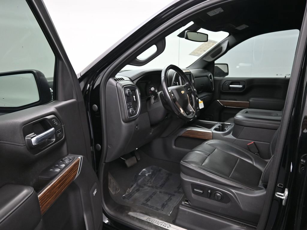 Used 2021 Chevrolet Silverado 1500 High Country image 10