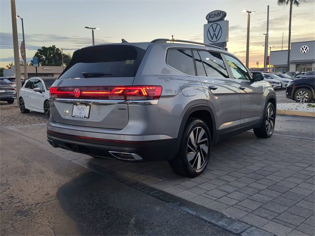Certified 2024 Volkswagen Atlas SE image 4