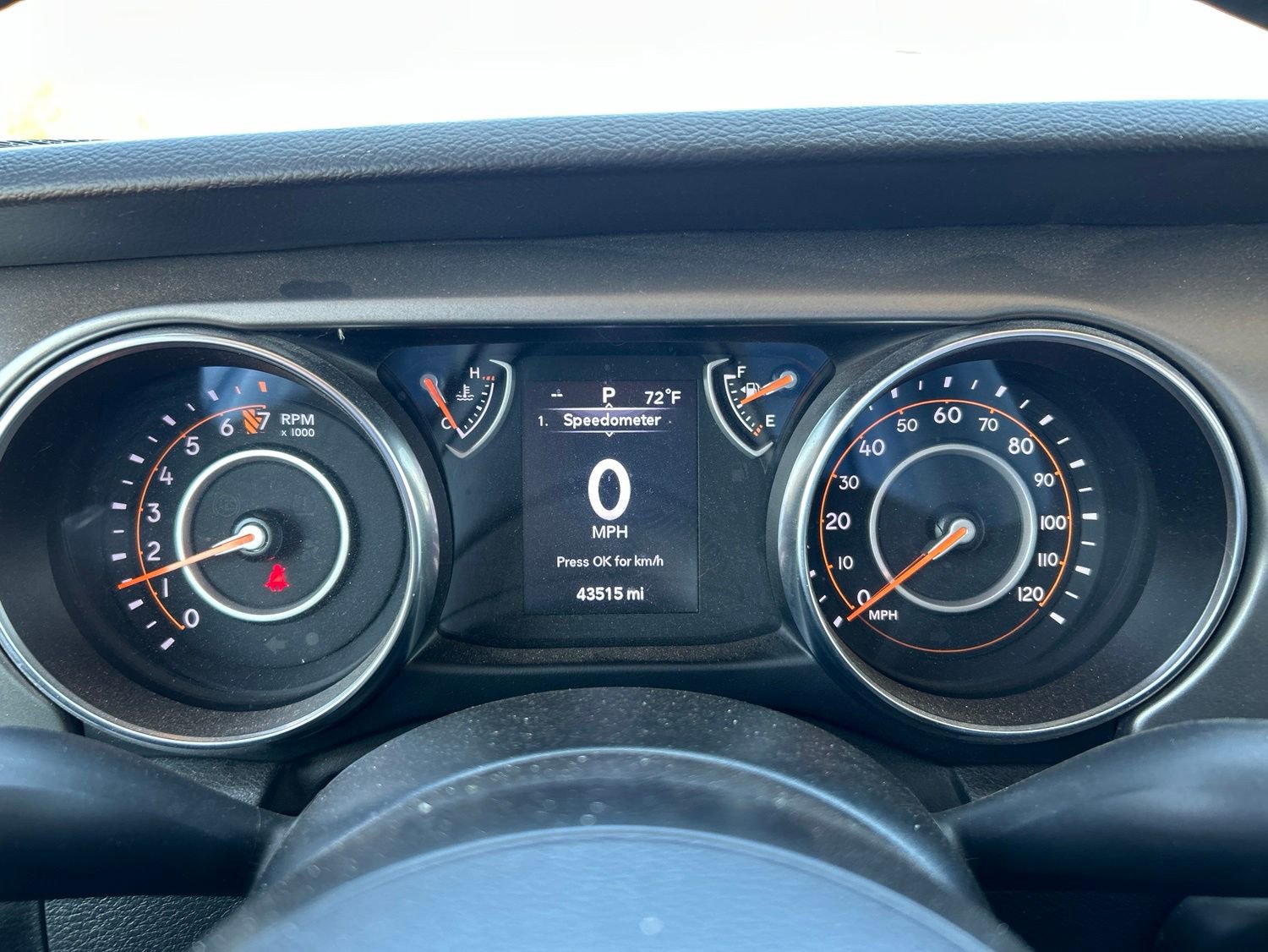 Used 2022 Jeep Gladiator Sport AWD/4WD image 10
