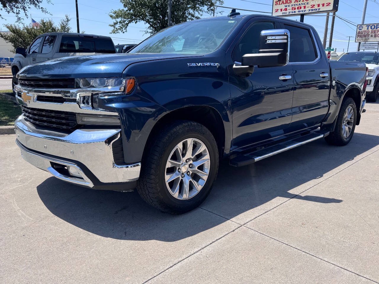 Used 2021 Chevrolet Silverado 1500 LTZ w/ Technology Package AWD/4WD image 1