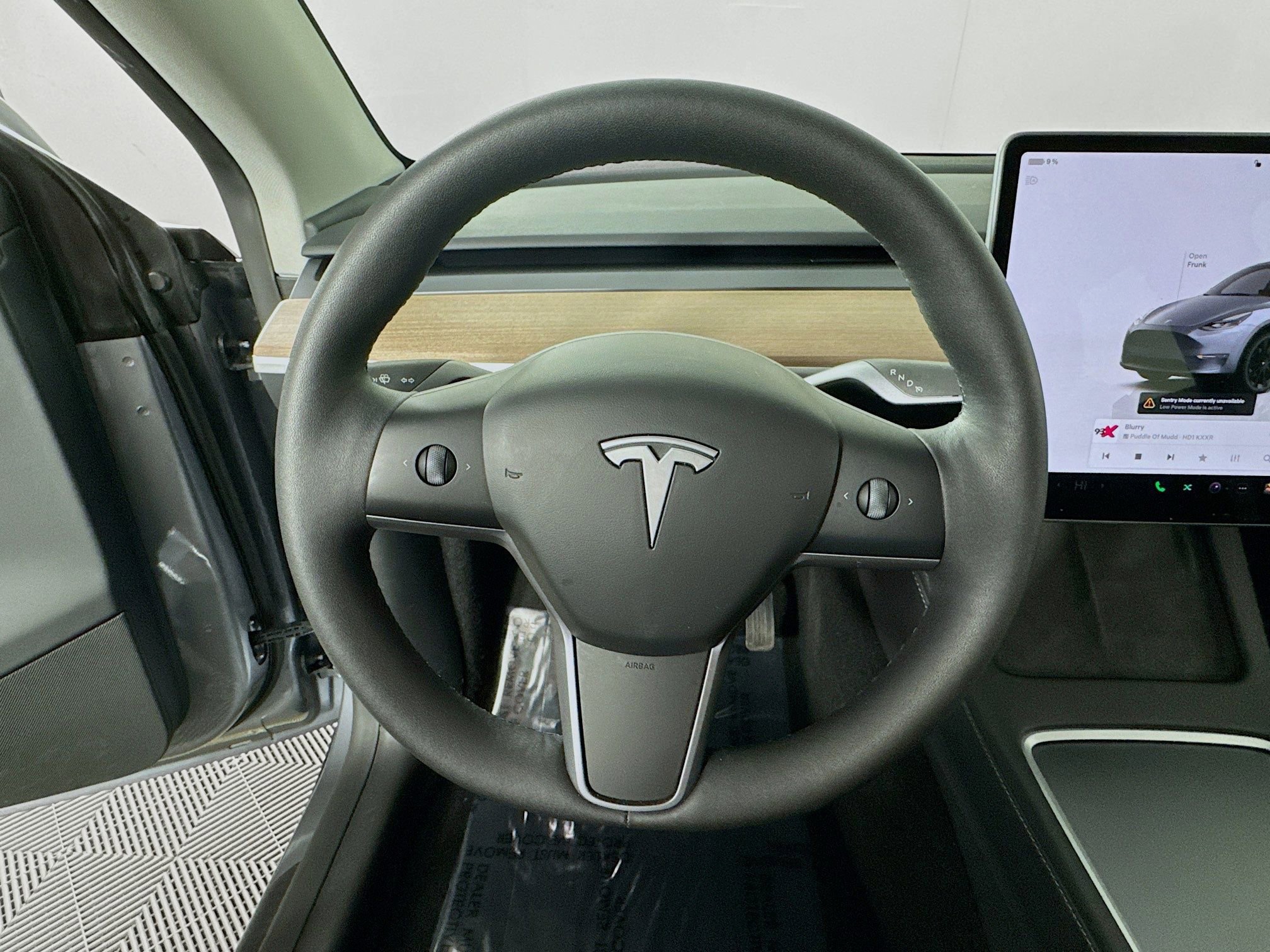 Used 2024 Tesla Model Y Long Range AWD/4WD image 12