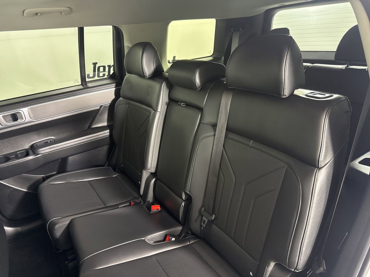 Used 2025 Hyundai Santa Fe XRT image 21