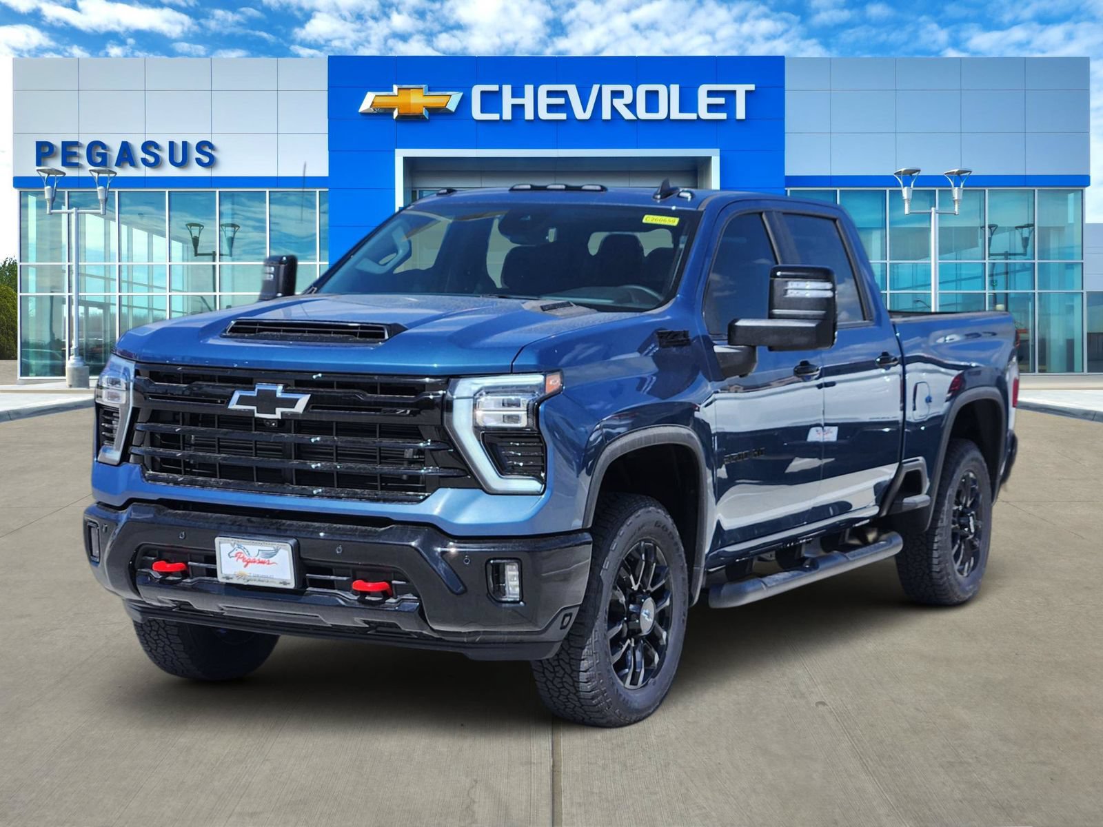 New 2026 Chevrolet Silverado 2500 LT w/ Trail Boss Package AWD/4WD video 2