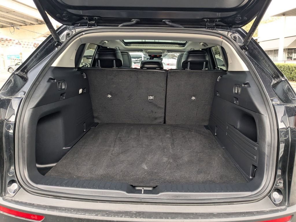 Used 2025 MAZDA CX-50 AWD 2.5 Hybrid w/ Premium Pkg image 14