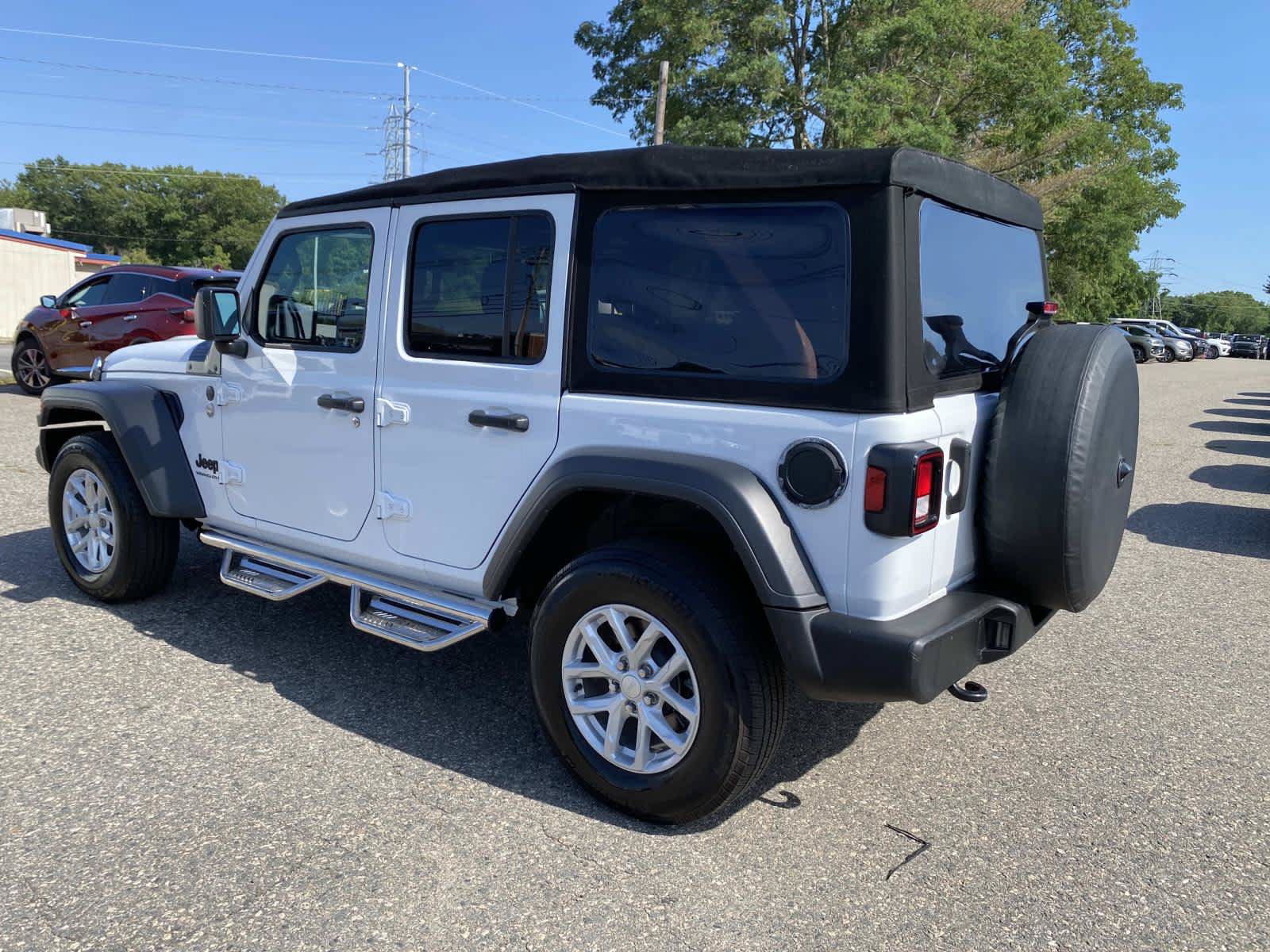 Used 2023 Jeep Wrangler Unlimited Sport AWD/4WD image 6