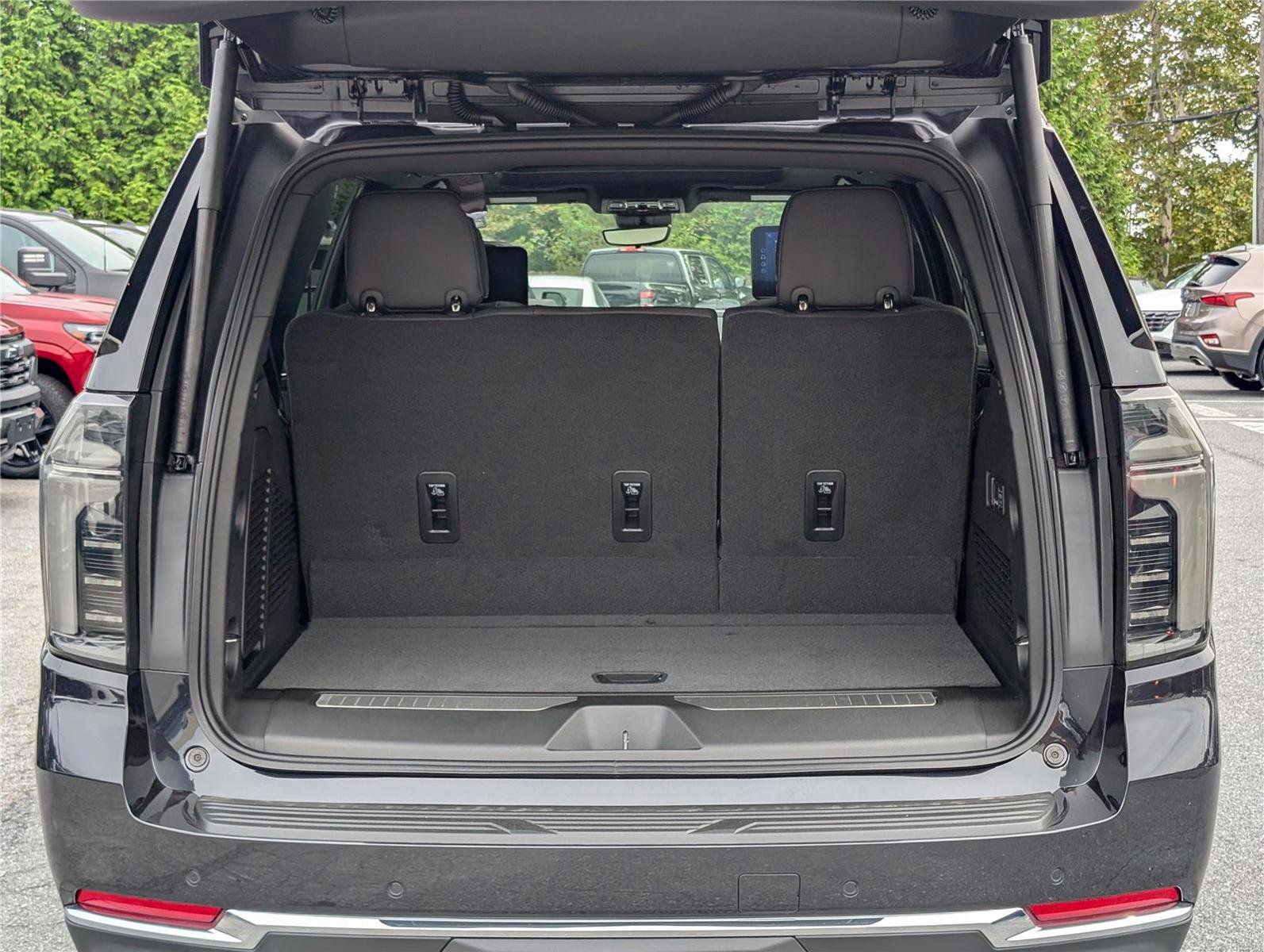 New 2026 Chevrolet Tahoe Premier image 10