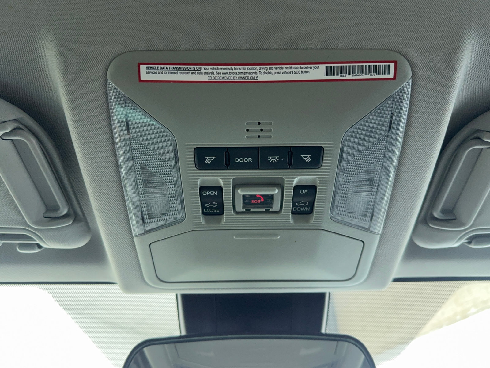 Used 2020 Toyota RAV4 XLE Premium FWD image 37