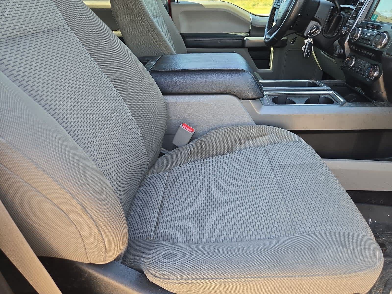 Used 2017 Ford F150 XLT w/ Equipment Group 302A Luxury AWD/4WD image 20