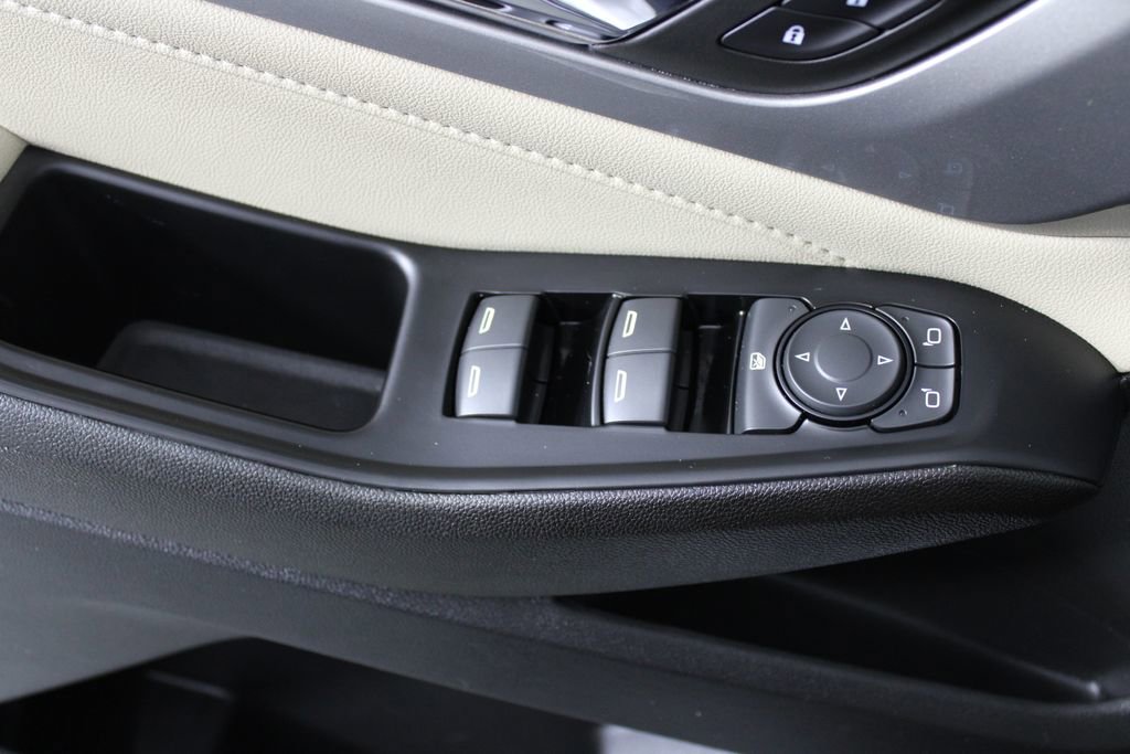Used 2023 Chevrolet Traverse LS w/ Safety Package FWD image 20