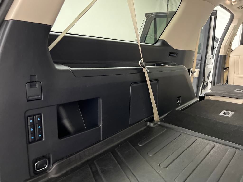 Used 2023 Ford Expedition Max Platinum image 40