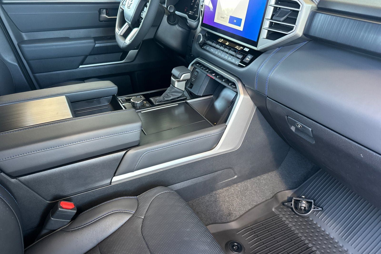 New 2026 Toyota Tundra Platinum AWD/4WD image 18