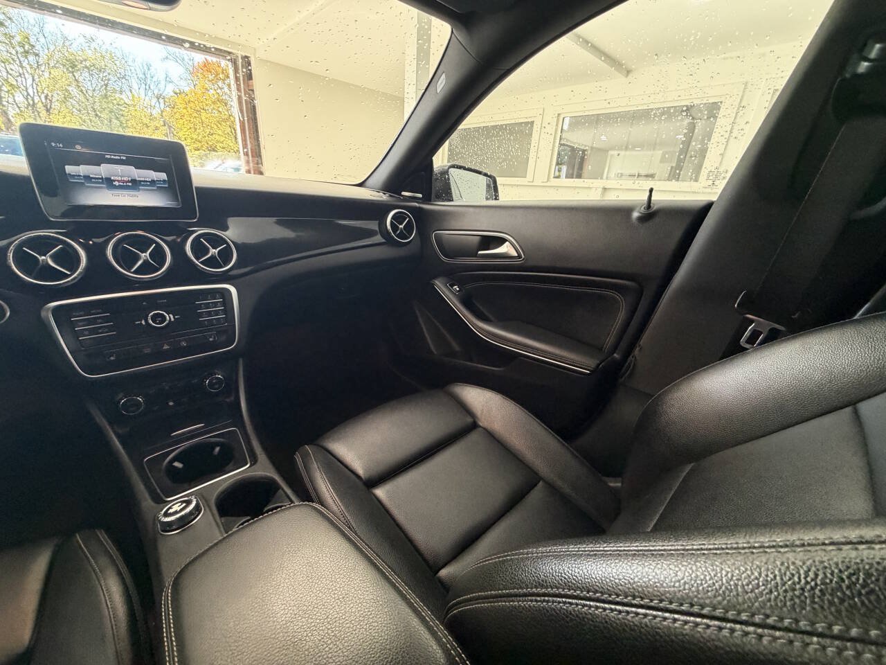 Used 2016 Mercedes-Benz CLA 250 4MATIC image 23
