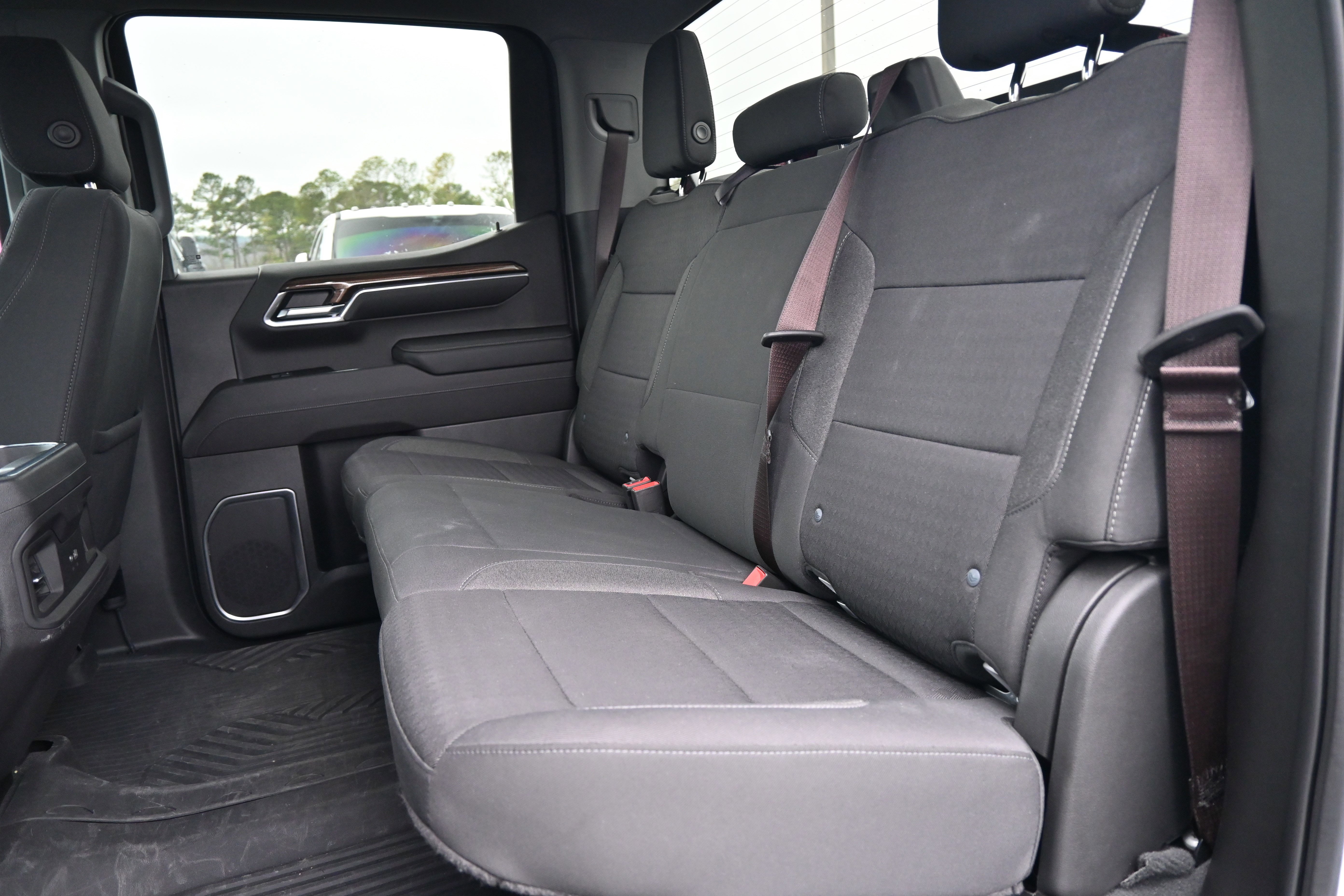 Used 2023 Chevrolet Silverado 1500 LT Trail Boss w/ Protection Package image 29