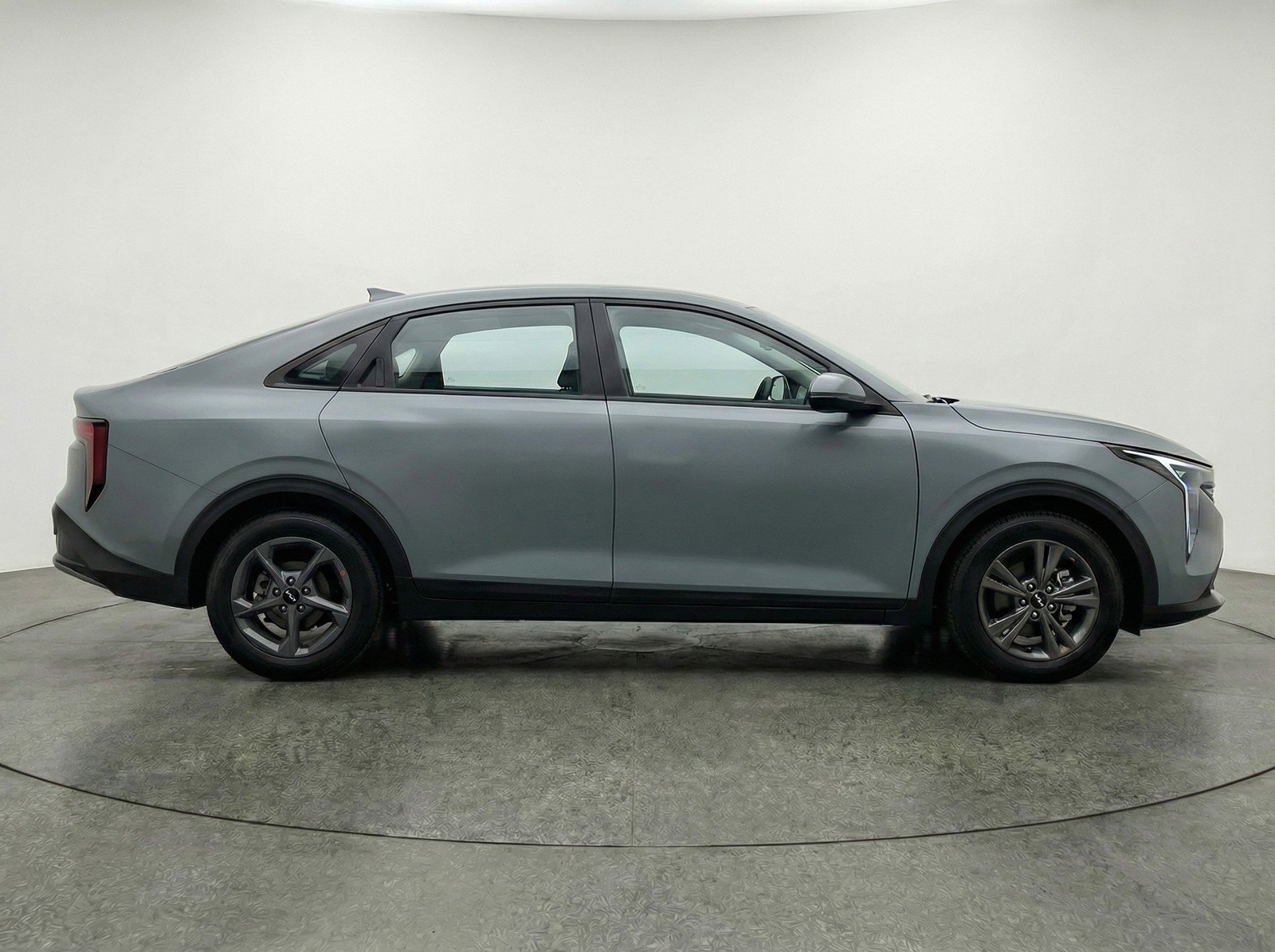 Used 2025 Kia K4 LXS FWD image 11