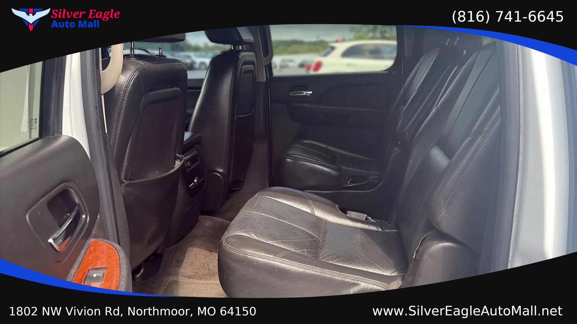 Used 2008 GMC Yukon XL SLT w/ SLT Preferred Equipment Group AWD/4WD image 10