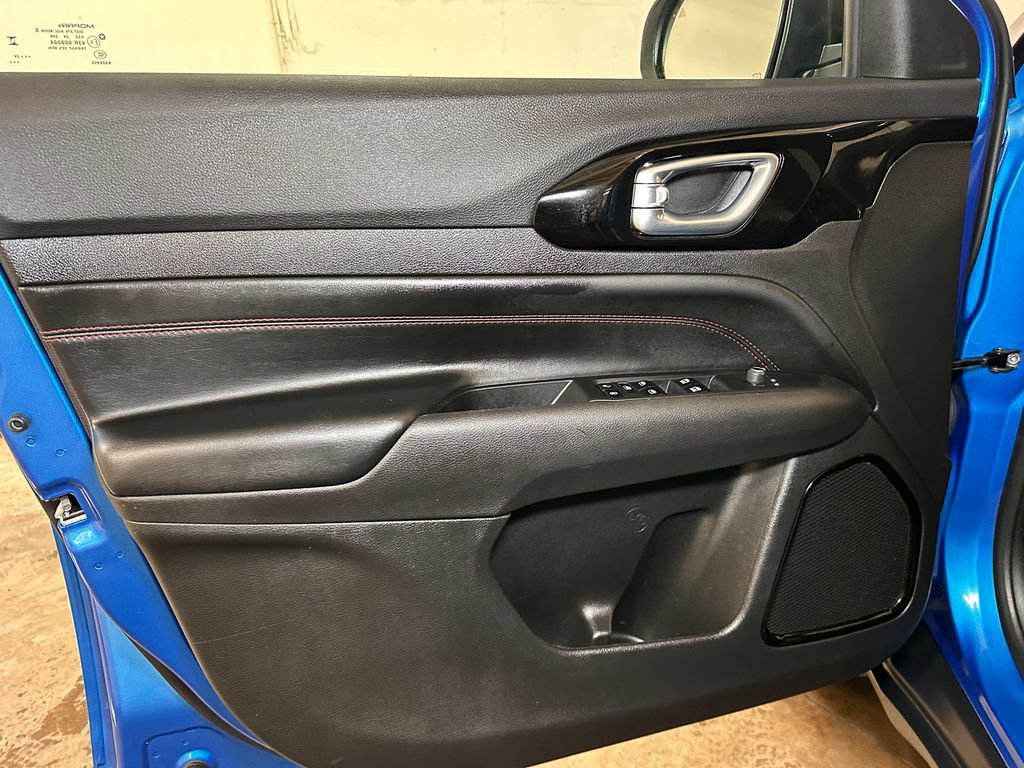 Certified 2024 Jeep Compass Trailhawk AWD/4WD image 24