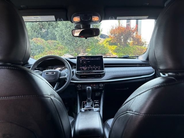 Used 2024 Jeep Compass Latitude AWD/4WD image 14