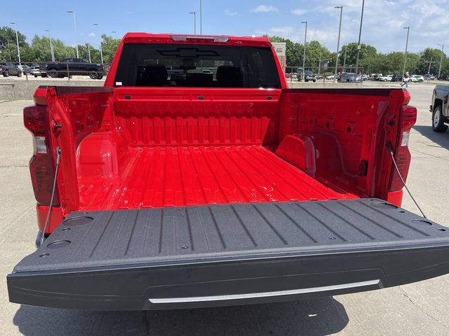 Used 2026 Chevrolet Silverado 1500 LT AWD/4WD image 22