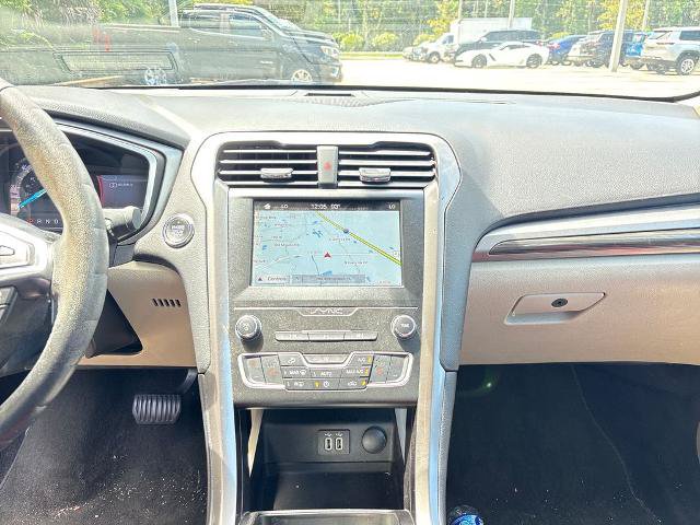 Certified 2019 Ford Fusion SEL FWD image 22