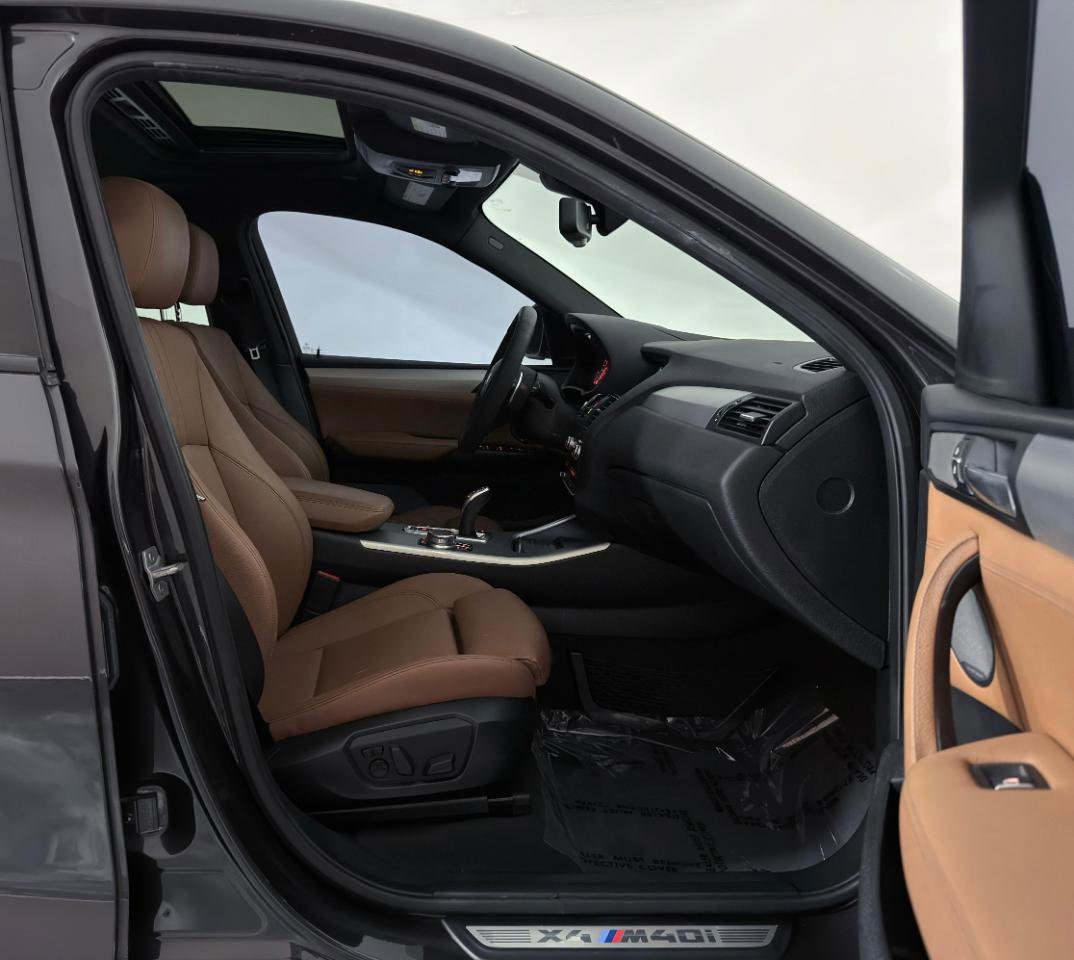 Used 2018 BMW X4 M40i image 26