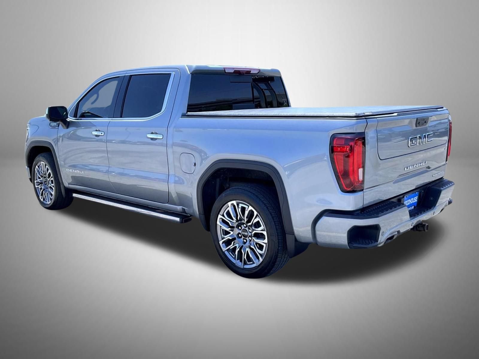 Certified 2024 GMC Sierra 1500 Denali Ultimate AWD/4WD image 9