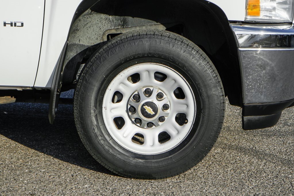 Used 2012 Chevrolet Silverado 3500 W/T image 34