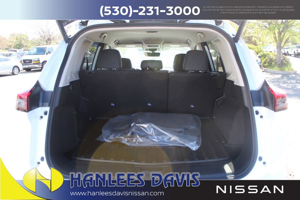 New 2026 Nissan Rogue SV image 10