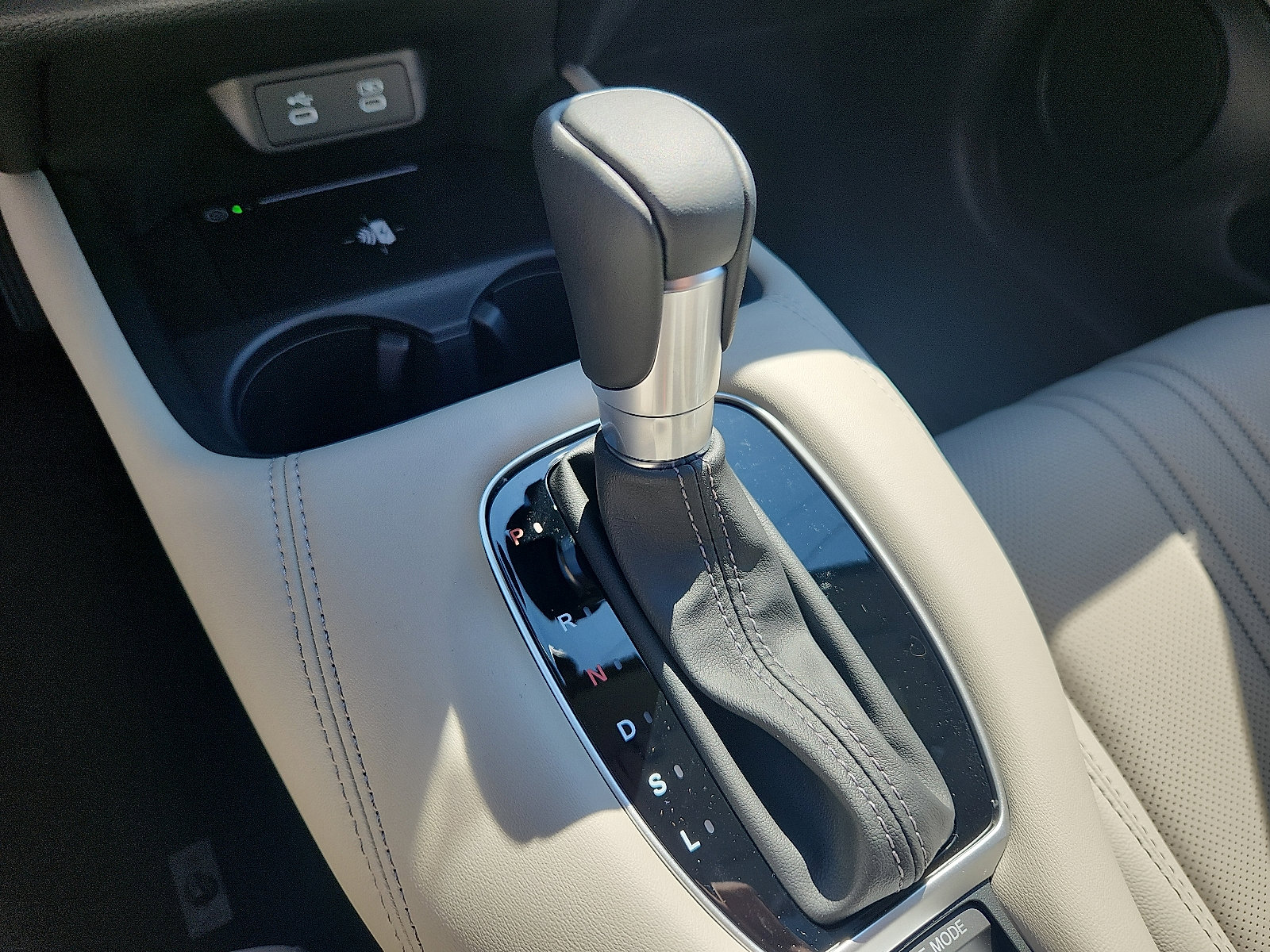 New 2026 Honda HR-V EX-L image 11