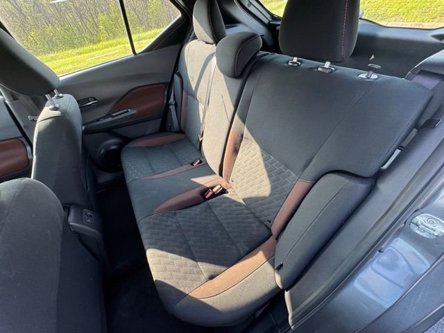 Used 2024 Nissan Kicks SR image 12