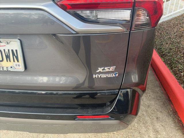 Certified 2020 Toyota RAV4 XSE image 7