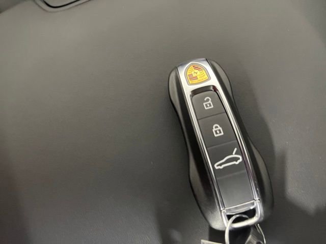 New 2025 Porsche Panamera image 44