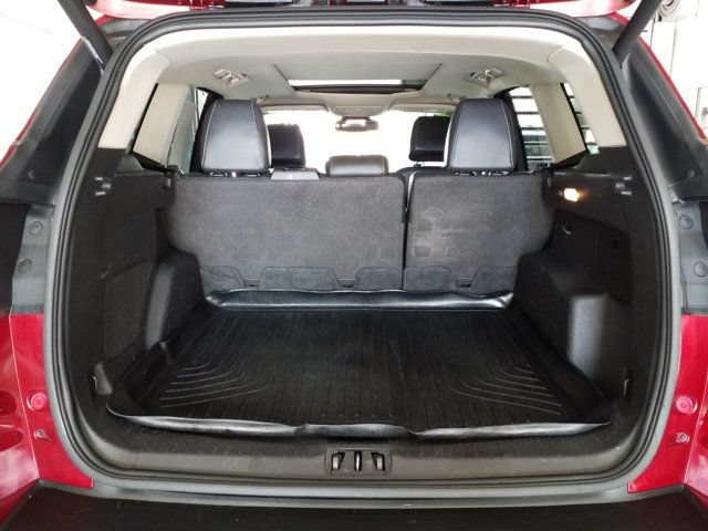 Used 2017 Ford Escape Titanium w/ Equipment Group 301A AWD/4WD image 15