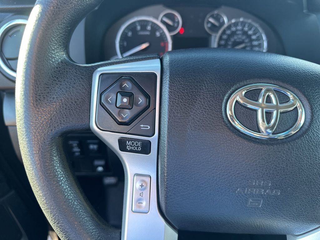Used 2015 Toyota Tundra SR5 w/ SR5 Upgrade Package image 13