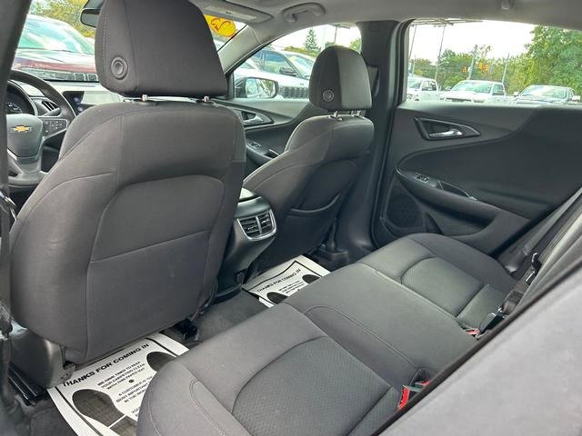 Used 2023 Chevrolet Malibu LT image 14