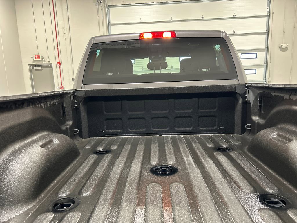 New 2025 RAM 2500 Big Horn AWD/4WD image 34