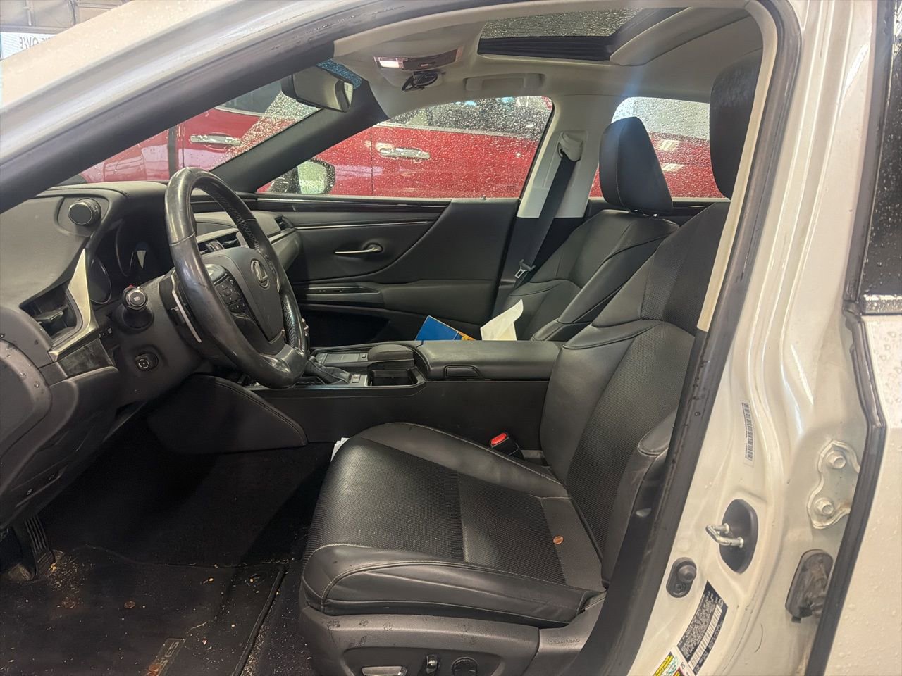 Used 2021 Lexus ES 300h w/ Premium Package image 5